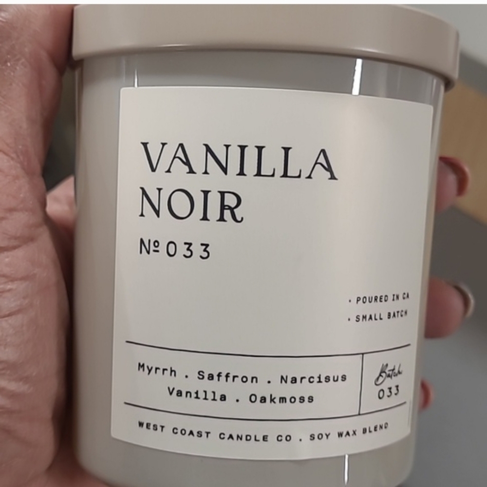 Vanilla Noir Scented Candle - 9oz